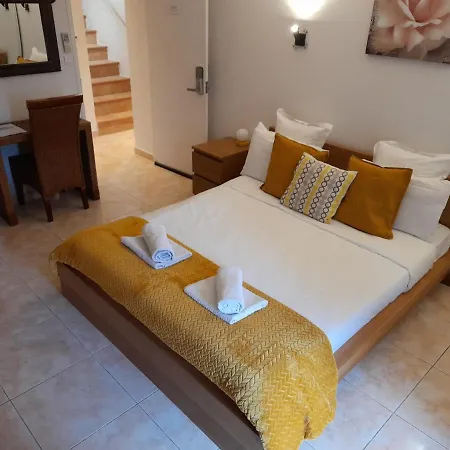 Hotel Villa Maya Gassin Buitenkant foto